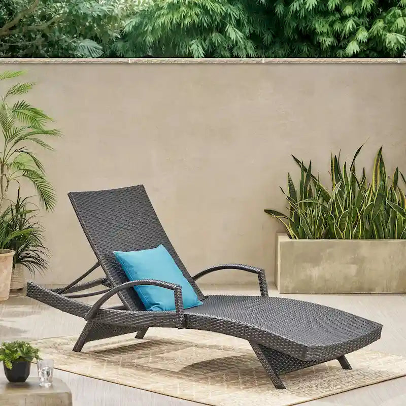 Roomfitters PE Wicker Chaise Lounge with Arm for Outdoor Relaxation, Adjustable Backrest, Stylish Patio Furniture