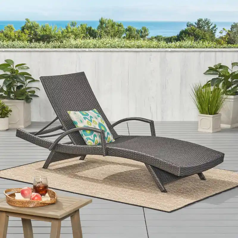 Roomfitters PE Wicker Chaise Lounge with Arm for Outdoor Relaxation, Adjustable Backrest, Stylish Patio Furniture
