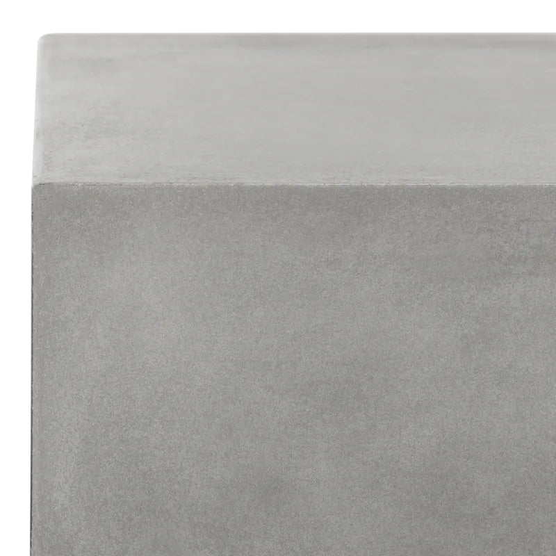 SAFAVIEH Outdoor Llio Modern Concrete Coffee Table - 31.5  W x 31.5  D x 9.8  H - 32Wx32Dx10H