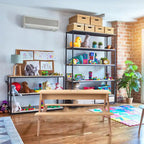 3-in-1 Kids Outdoor Wooden Picnic Table With Umbrella, Convertible Sand & Wate